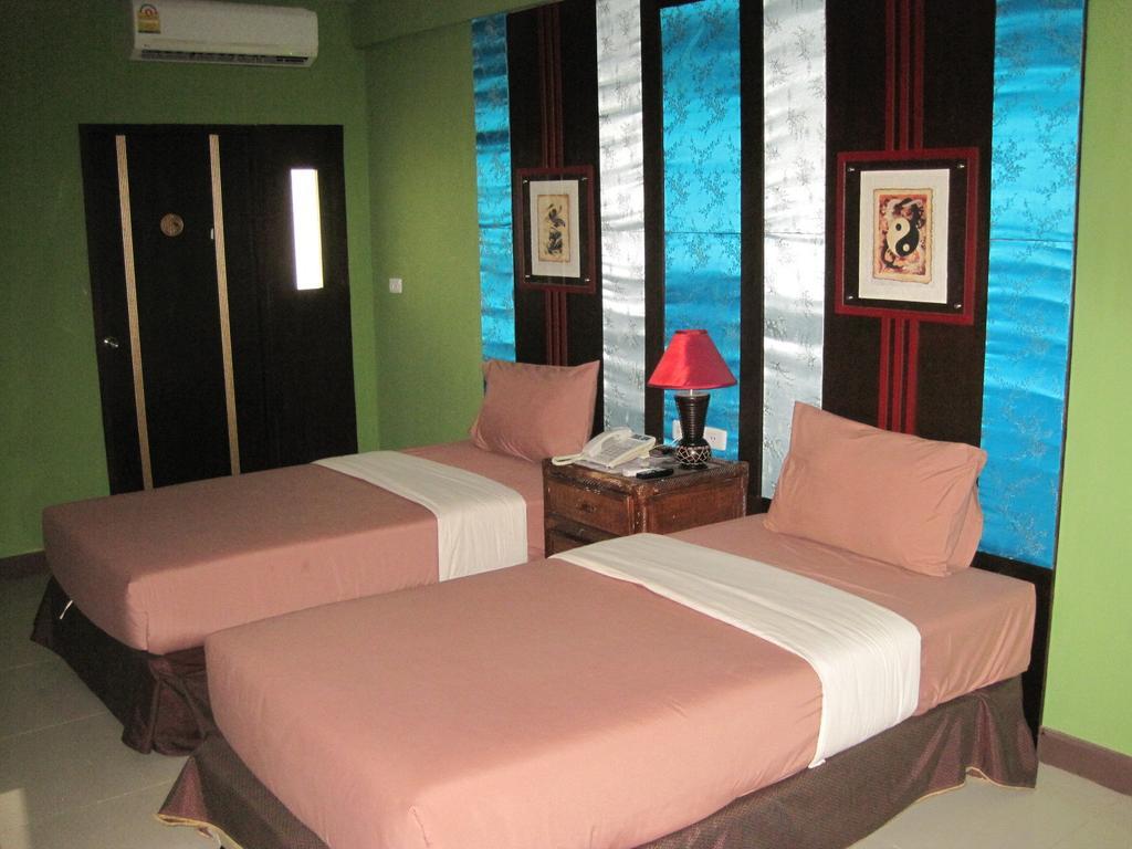 The Wing Design Hotel Bangkok Rum bild